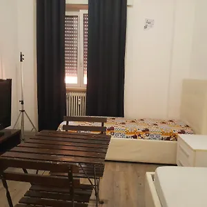 Damianoadriano Alloggio in famiglia Roma